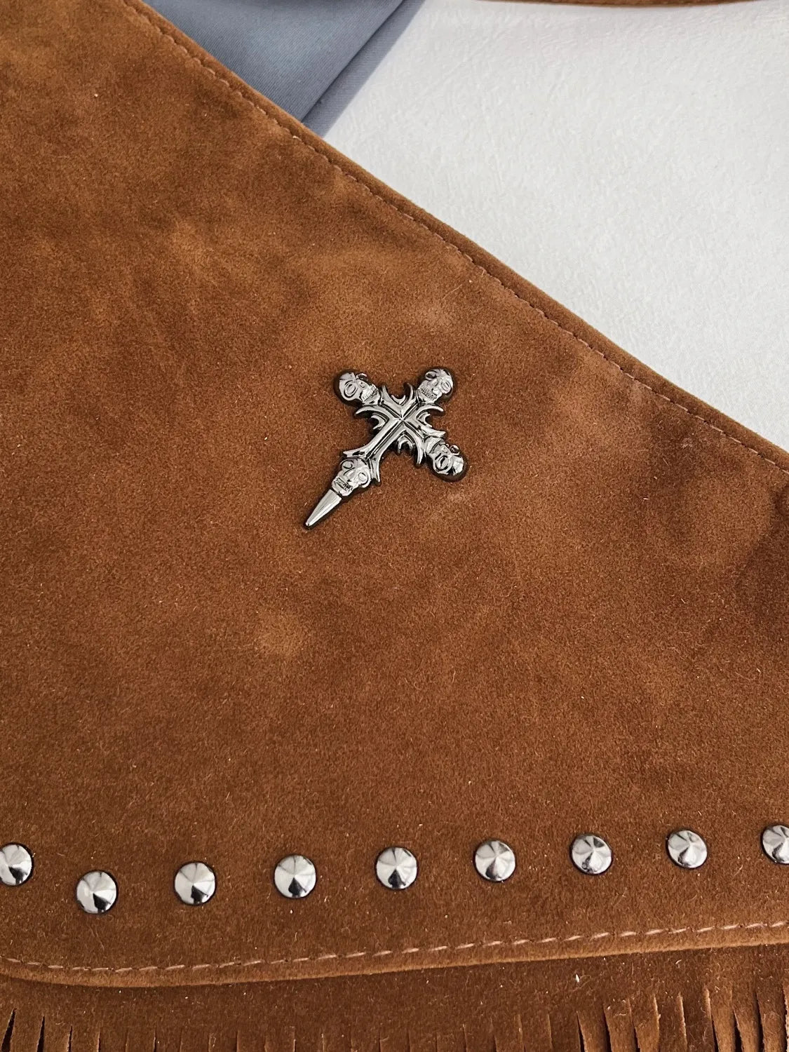 e2b2b47e-3e5d-4379-b8a7-91b36a627076-Max-Origin